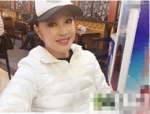 刘维吃瓜刘晓庆