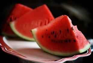 早酒吃瓜好吗,健康生活新体验