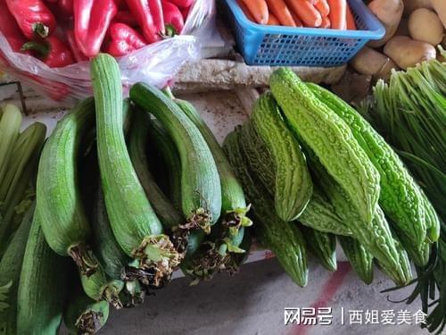 吃瓜阿西,揭秘娱乐圈那些不为人知的幕后故事