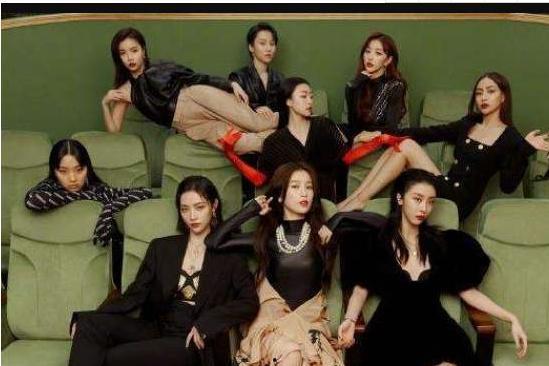 观众小姐姐吃瓜,小姐姐现场吃瓜，揭秘娱乐圈幕后真相  第2张