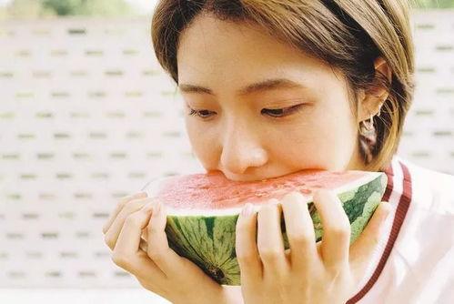 吃瓜群曝光,揭秘娱乐圈背后的惊人真相